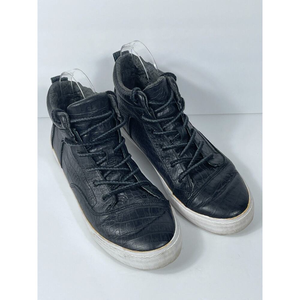 TOMS Size 9 Camila High Top Sneaker Black Leather Croc Embossed